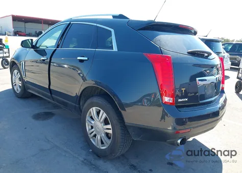 2015 Cadillac Srx Luxury Collection z USA, uszkodzony, nr VIN 3GYFNBE39FS558922